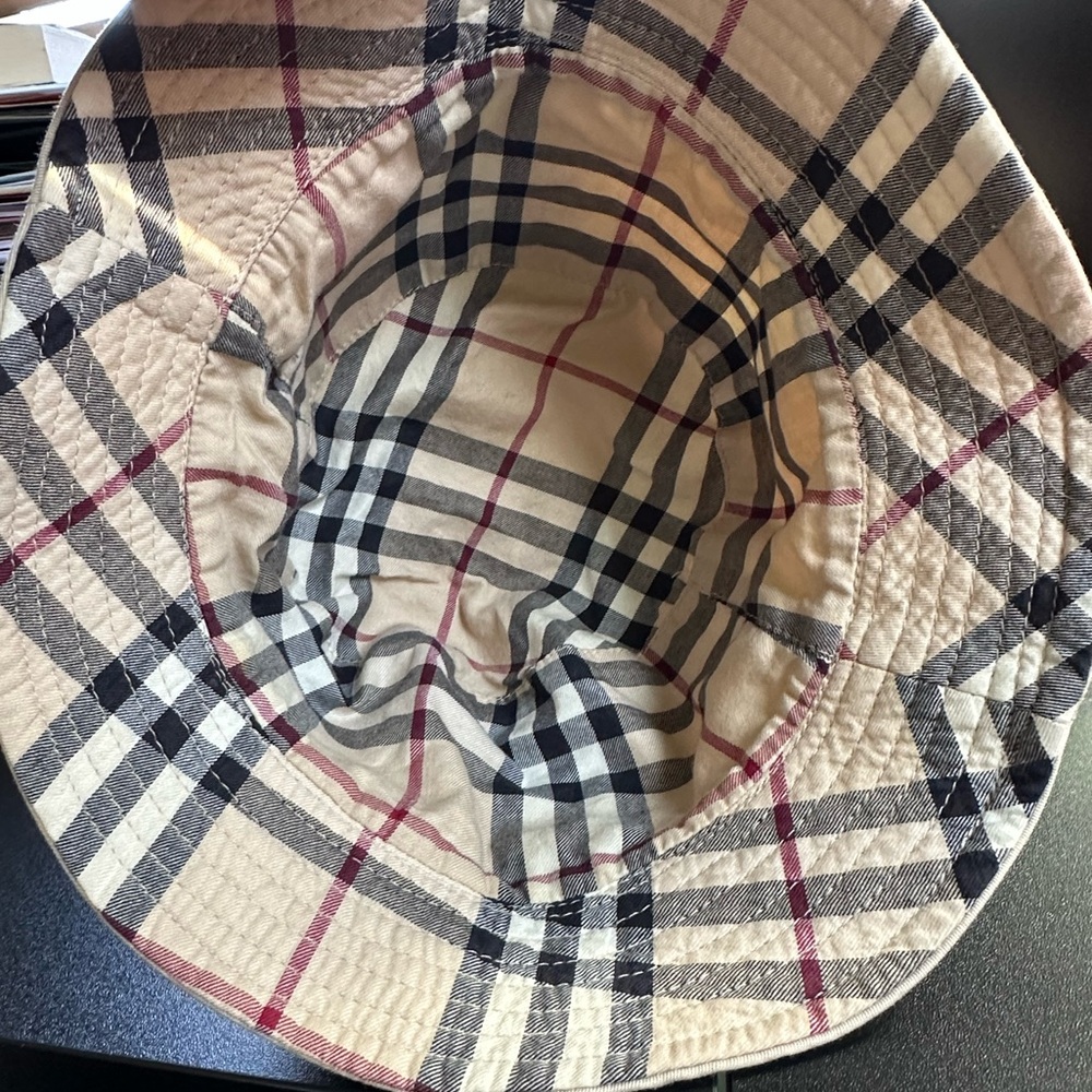 Burberry bucket hat reversible - Picture 4 of 4